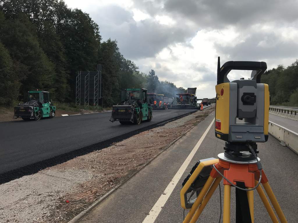 Die Trimble 3D-UTS-Fertigersteuerung überzeugte auf ganzer Linie