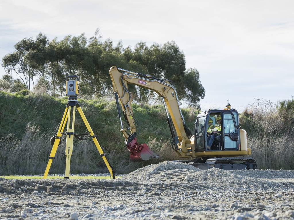 Bagger mit Trimble 3D-UTS-Steuerung