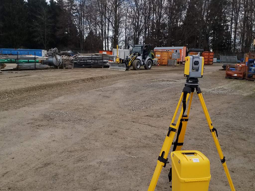 Positionierung des Kramer Radladers mit der Totalstation