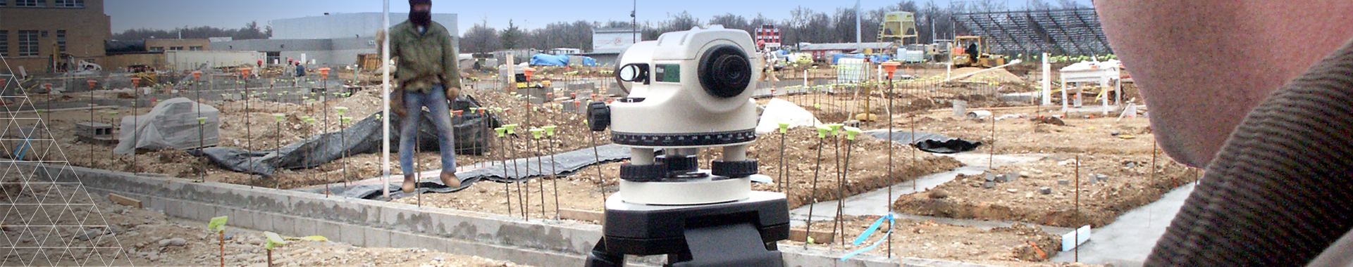 >Nivelliere & Theodolite